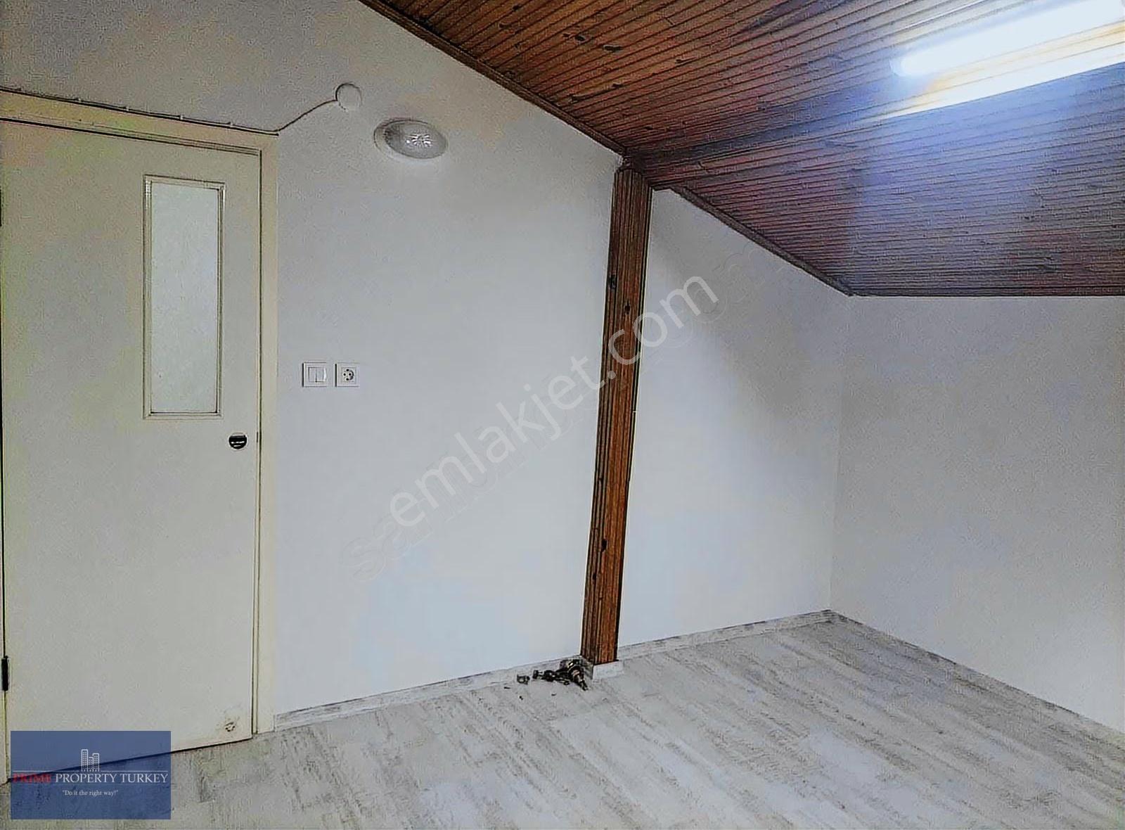Tuzla Mah'de 4+1 Eşyasız Dublex Daire - Görsel 7