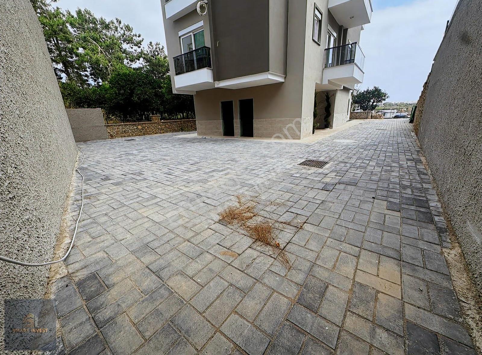 Oba Mahallesinde Site İçi Satılık 2+1 Ayrı Mutfak Denizmanzaralı - Görsel 24