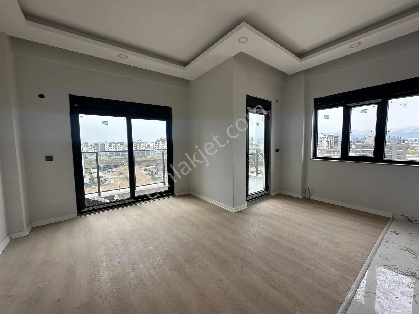 Antalya Altıntaş Da Satılık 1+1 Arakat Daire - Görsel 3