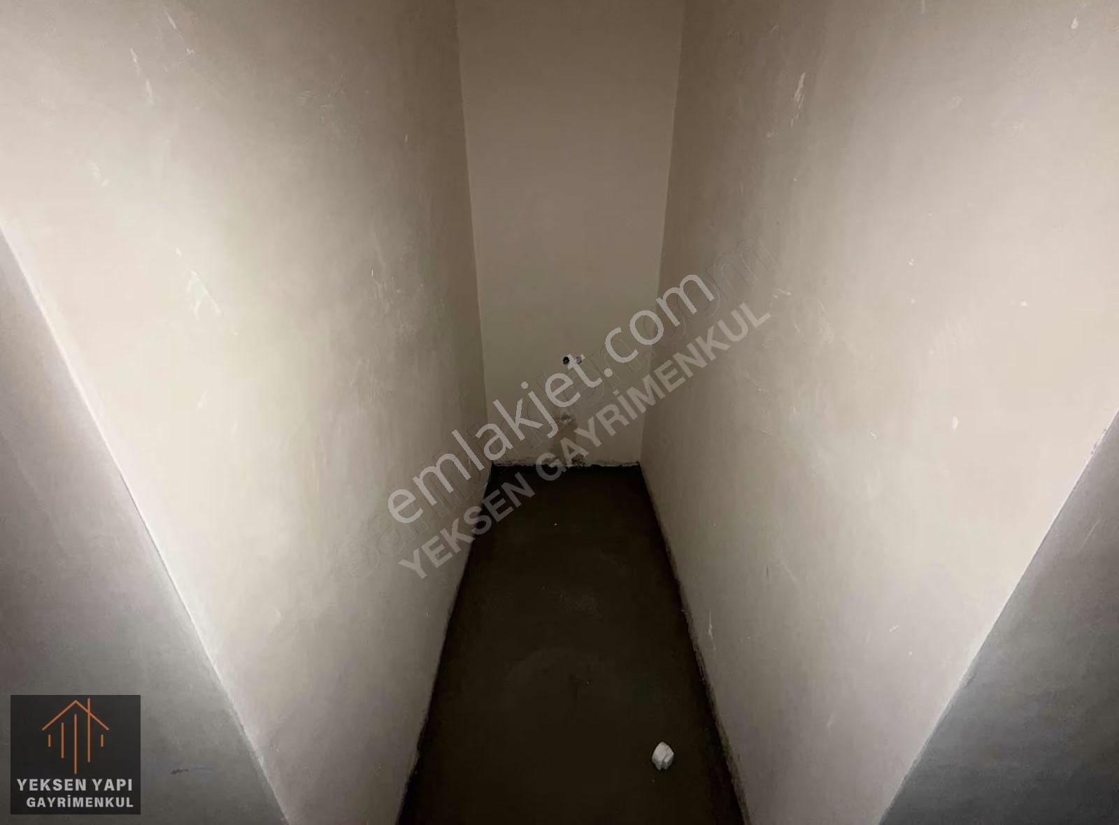 Halkalı'da 3+1 Yerden Isıtmalı Eşsiz Manzaralı Lüks Çatı Daire!! - Görsel 16