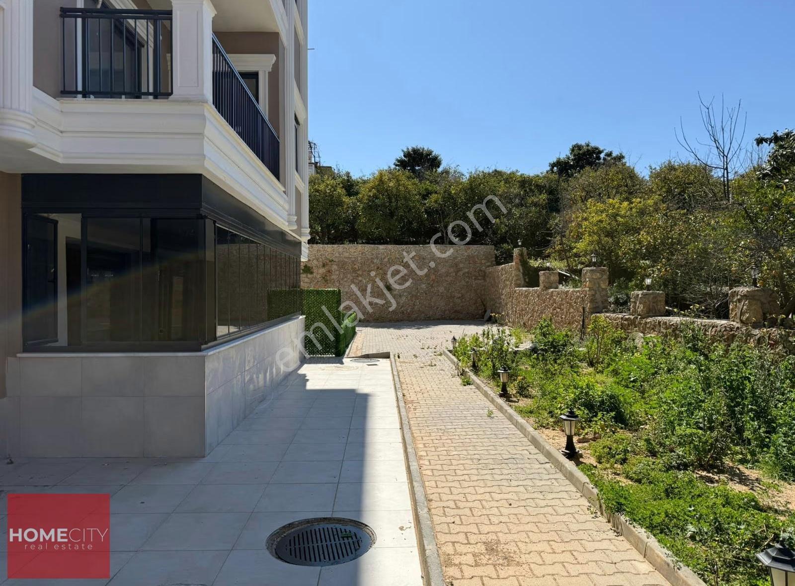 Alanya 2+1 80 M2 Kale Deniz Manzara Lüks Sıfır Bina - Görsel 2