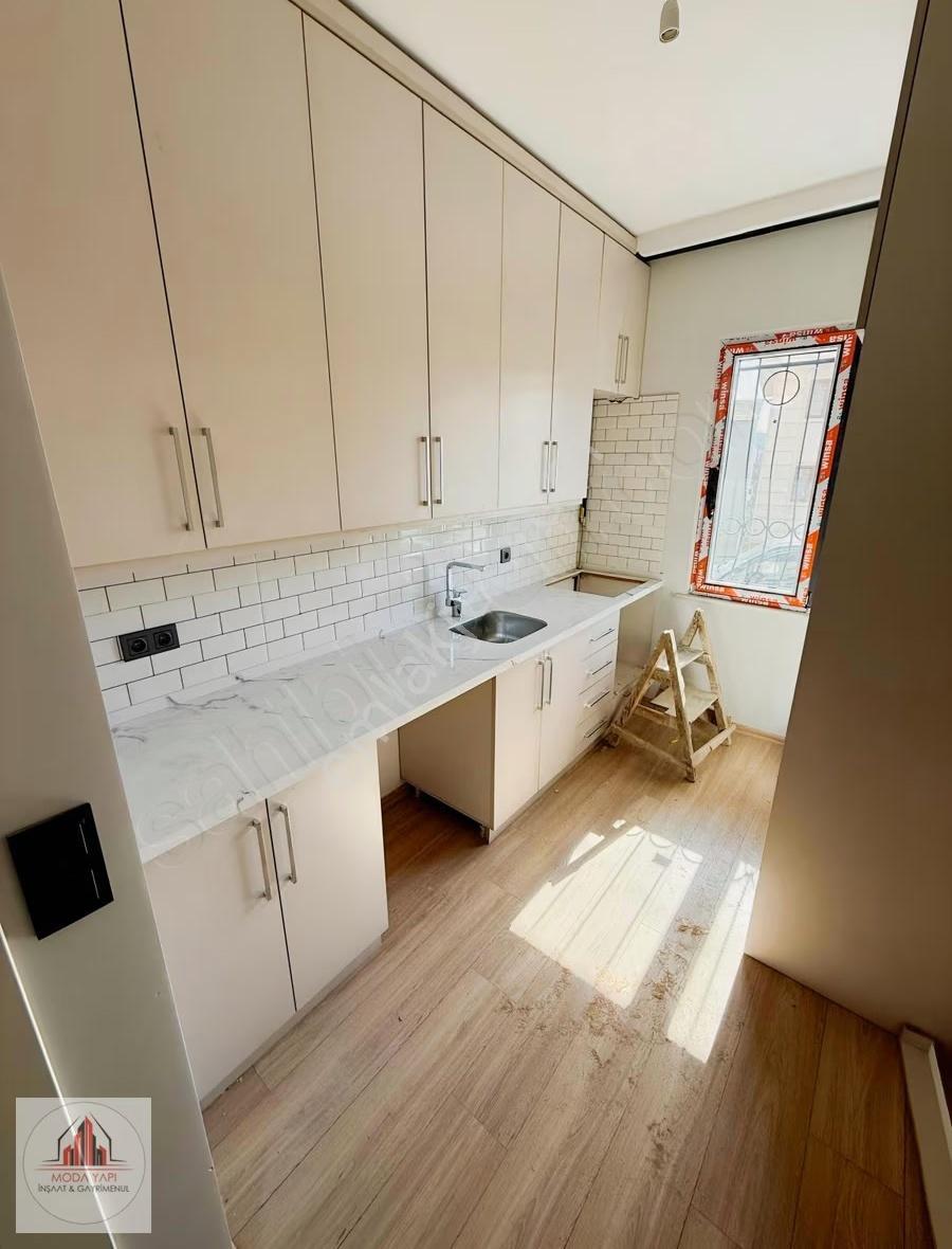 Sıfır Yapı Y.giriş Güney Cephe 2+1 Net 75 M2 Caddeye 2 Dk Daire. - Görsel 18