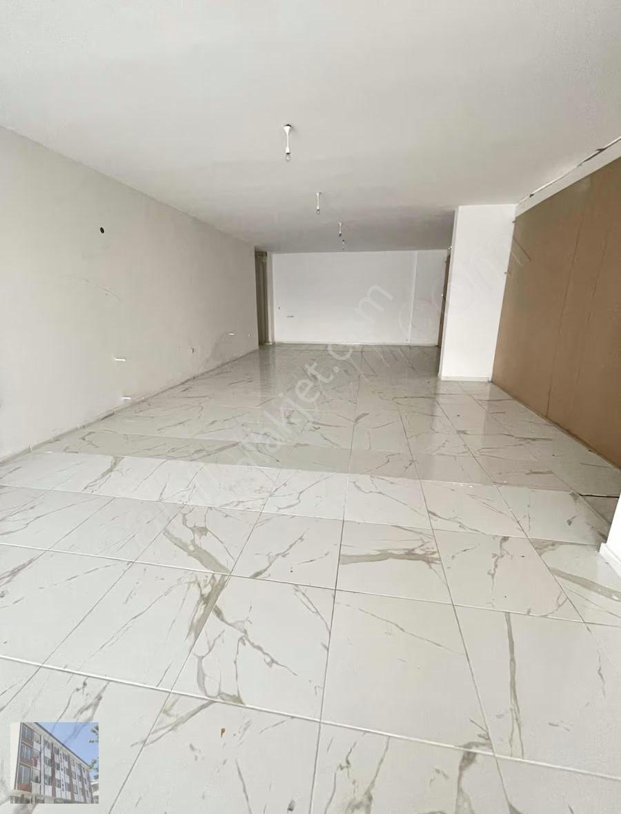 Kiralık 170 Metre Düz Ayak Dükkan - Görsel 8