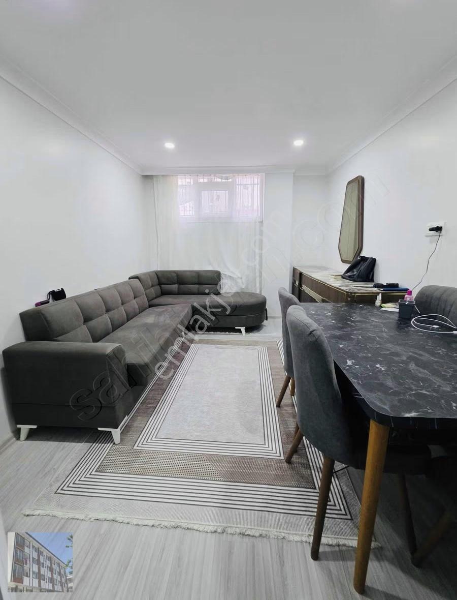 Başakşehir Altınşehır Mahallesi Lüx Bahçe Katı