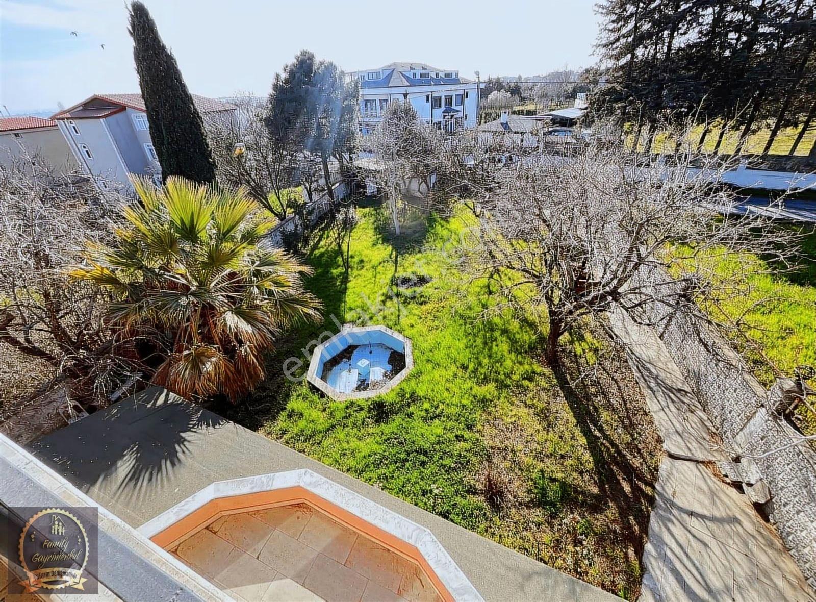 Silivri Kavaklı Bölgesinde Satılık Geniş Bahçeli Triplex Villa - Görsel 13