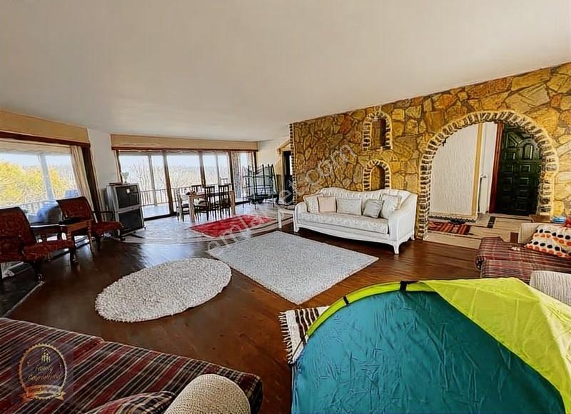 Doğanın Kalbin'de Orman İçinde Site İçi Kiralık Villa Eşyalı - Görsel 24