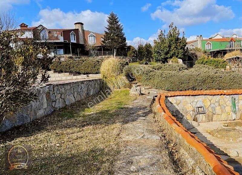 Doğanın Kalbin'de Orman İçinde Site İçi Kiralık Villa Eşyalı - Görsel 12