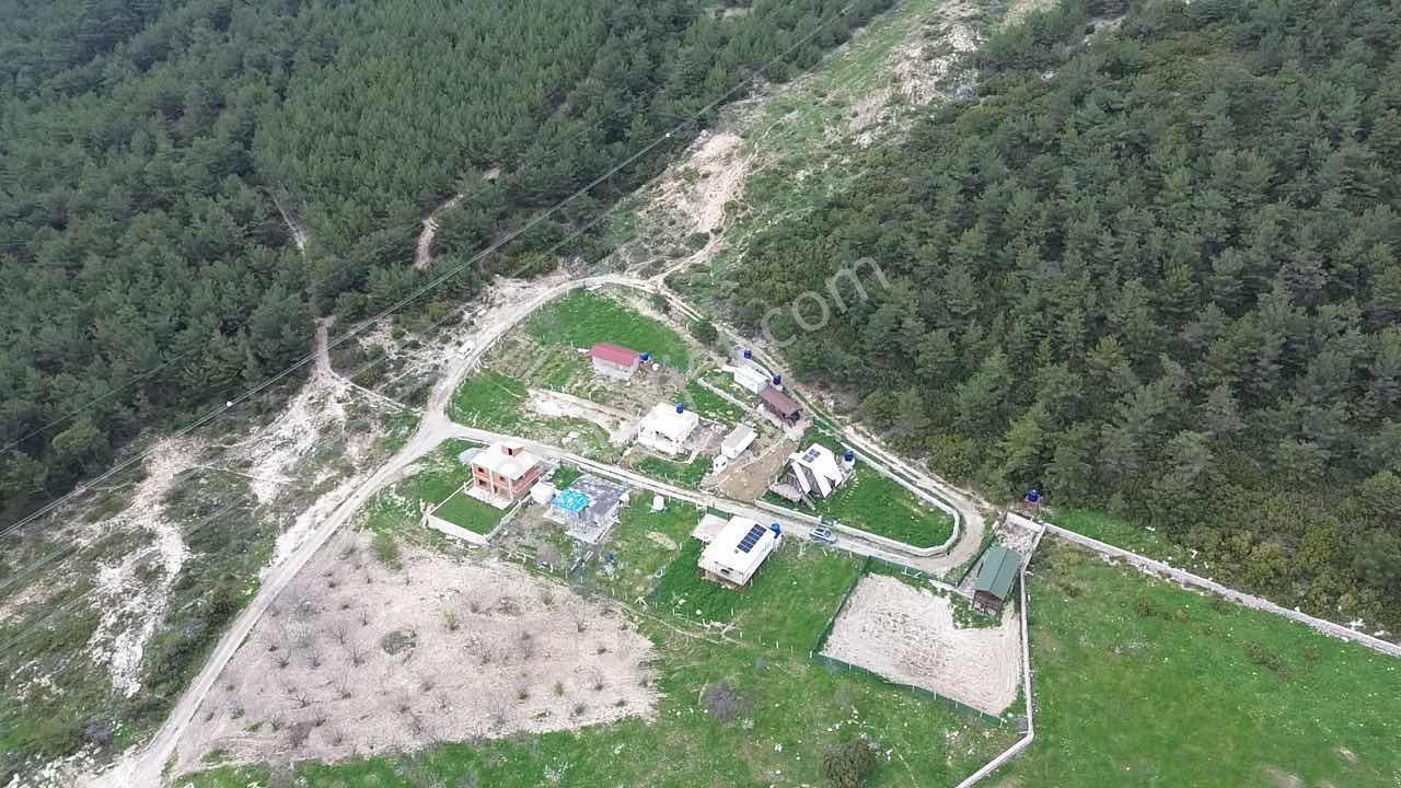 Bornova Yaka Mahallesinde Doğayla İç İçe Satılık Arazi - Görsel 23