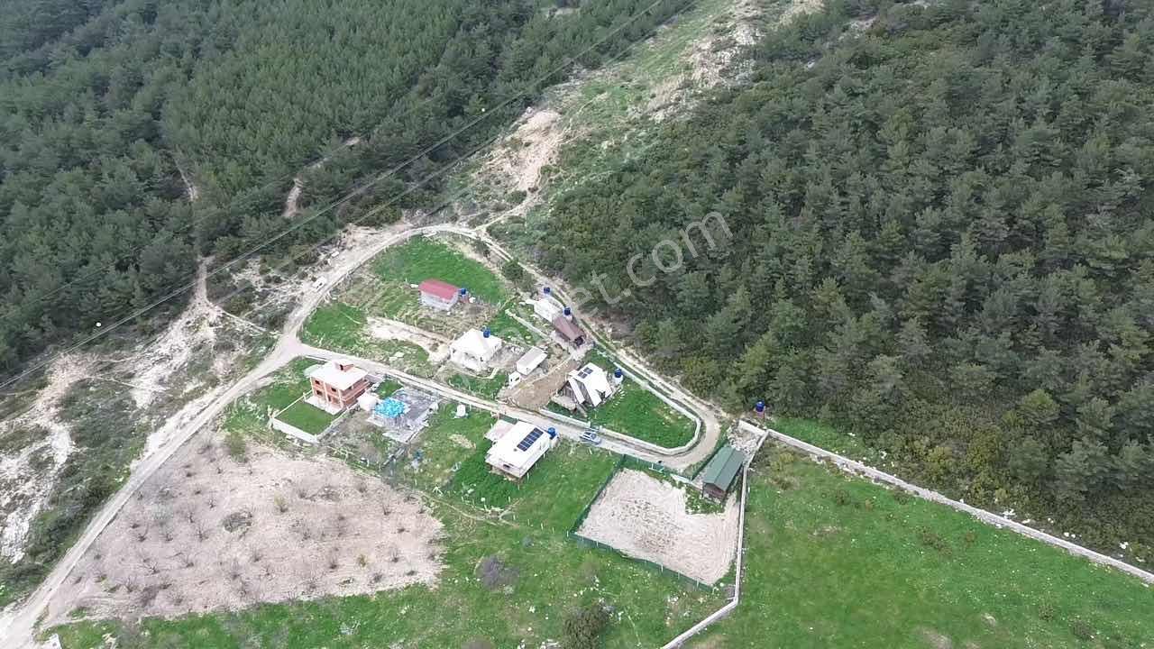 Bornova Yaka Mahallesinde Doğayla İç İçe Satılık Arazi - Görsel 24
