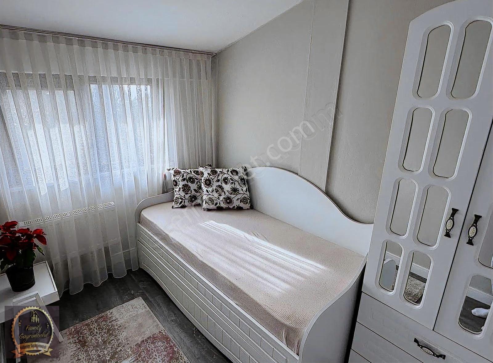 Parkköyde Deniz Ve Doğa Manzaralı Bakımlı Müstakil