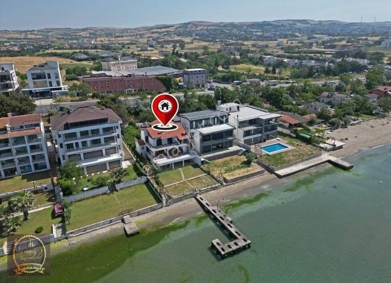 Büyükçekmece Celaliye'de Denize Sıfır Satılık Yalı 'kaçırmayın'' - Görsel 19