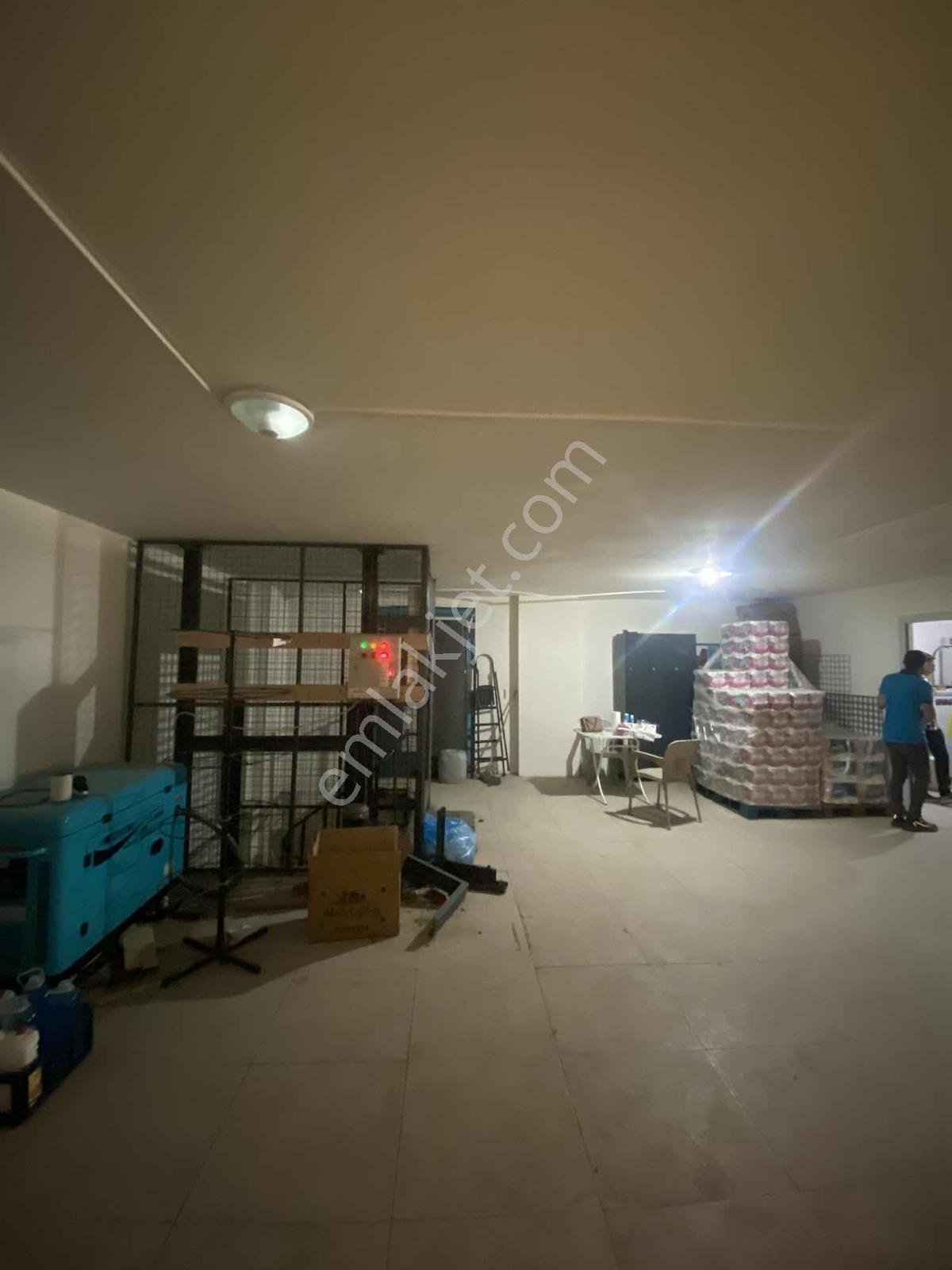 İşlek Caddede A101 Kiracılı Geniş Dükkan - Görsel 15