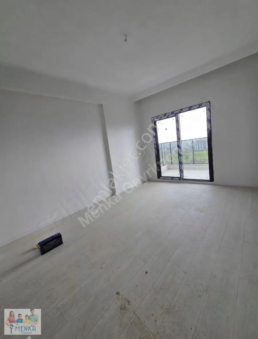 Pavilion Garden Sitesinde Satılık 3+1 Arakat Daire - Görsel 2