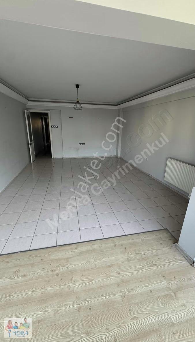 Yunusemre Merkezefendi Mah. Cadde Üzerinde Satılık 3+1 Daire - Görsel 9