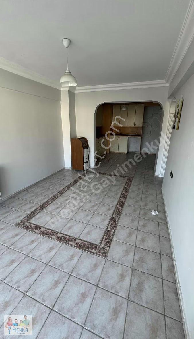 Yunusemre Merkezefendi Mah. Cadde Üzerinde Satılık 3+1 Daire - Görsel 4