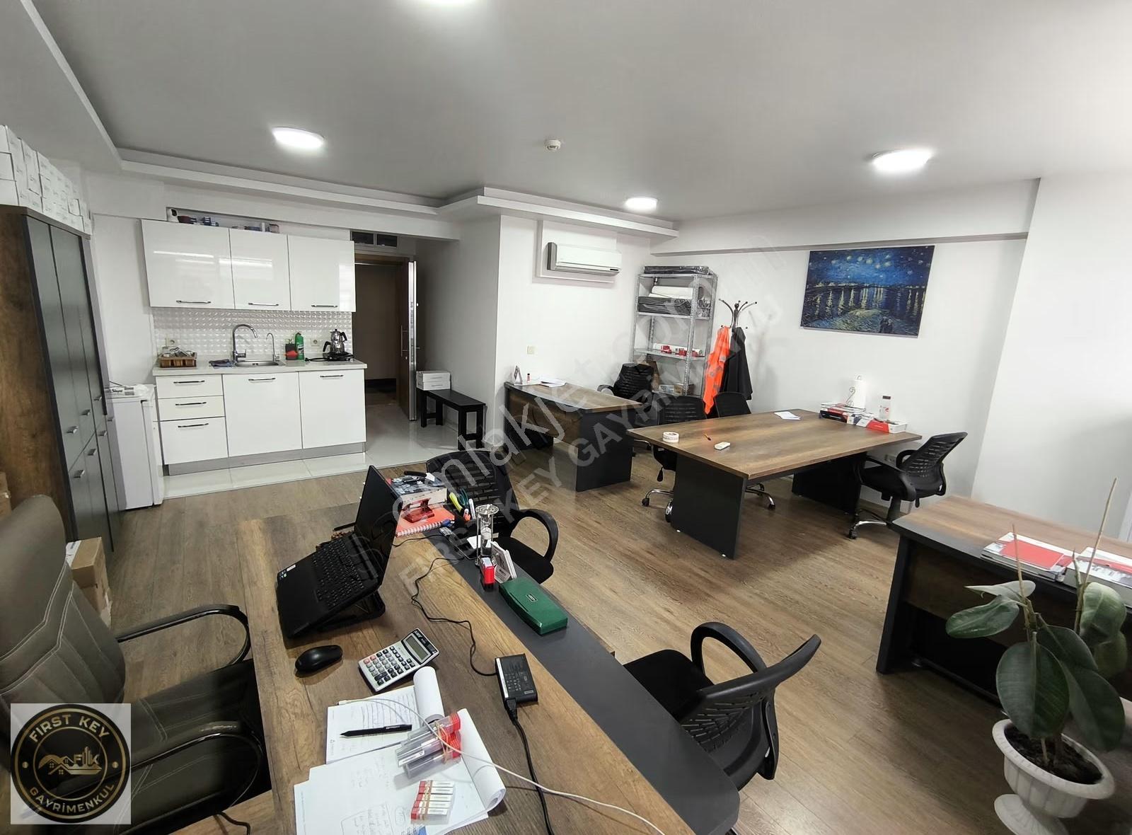 Gümüş Plaza Metro Da Kiralık Geniş 1+0 - Görsel 7