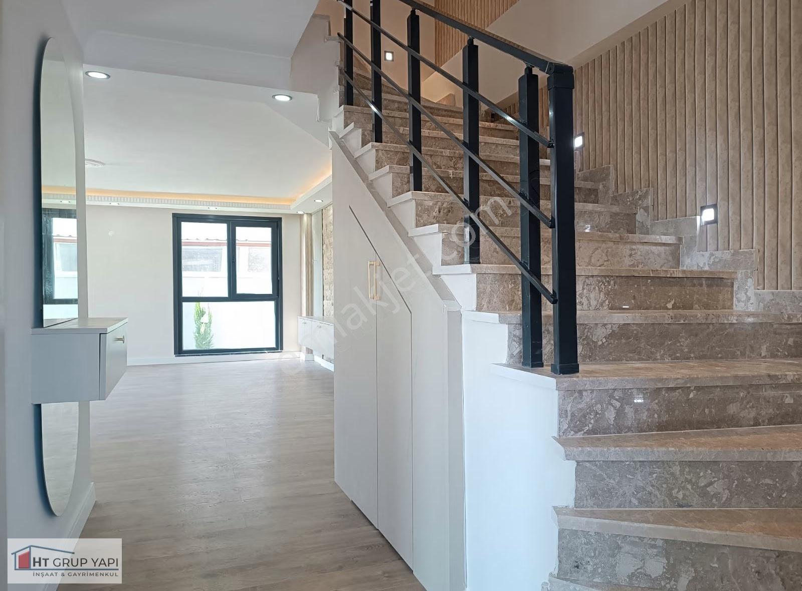 Kupon Fırsat.! 280 M² Arsa. Girişinde 1 Odaya Sahip 4 +1 Dubleks - Görsel 34