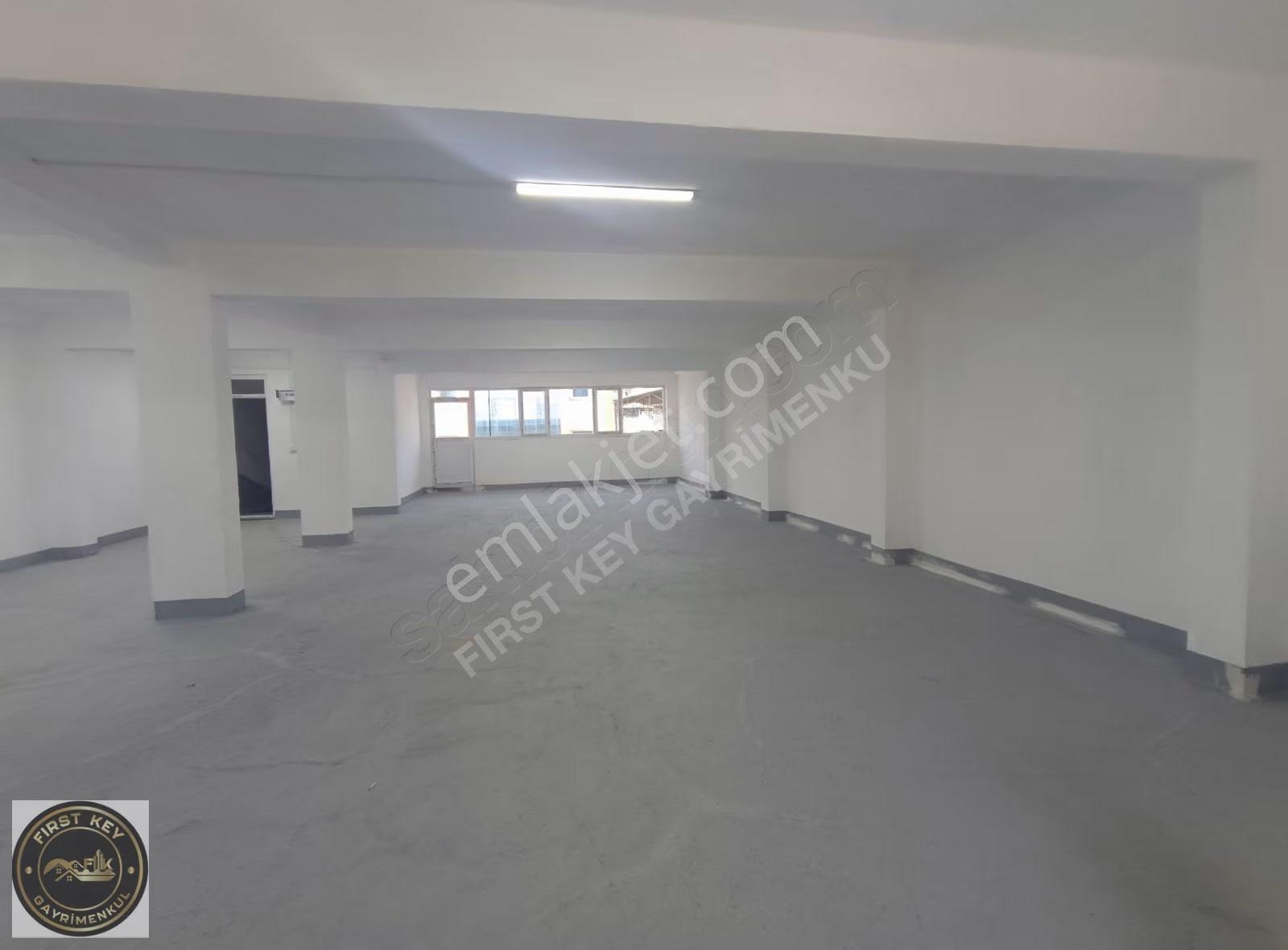 1.sanayi Sitesinde, Harika Konumlu, Asansörlü, Bakımlı 1000 M2 - Görsel 14