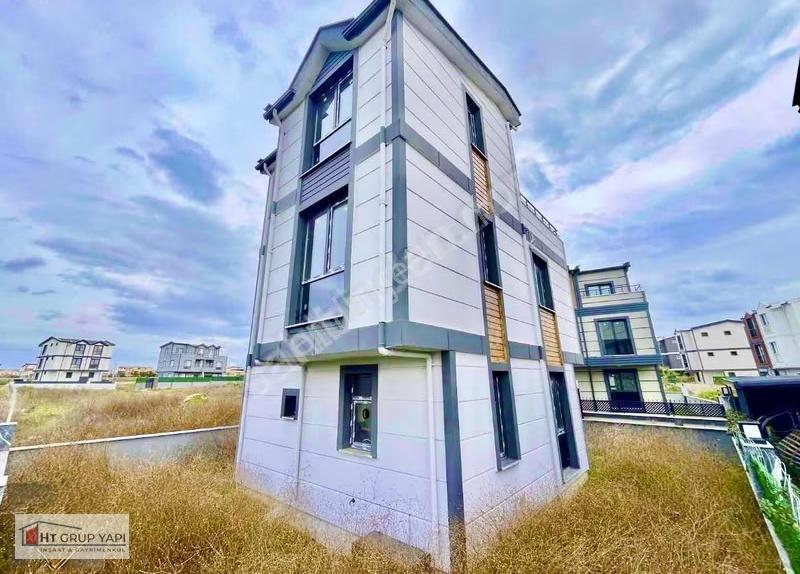▃▅▇ht Grup▇▅▃müstakil Denize Yakın 4+1 Uygun Fiyatlı Villa - Görsel 24