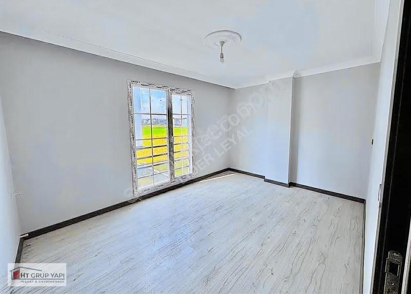 ▃▅▇ht Grup▇▅▃denize 100 Mt Mesafede Geniş Bahçeli Villa - Görsel 31