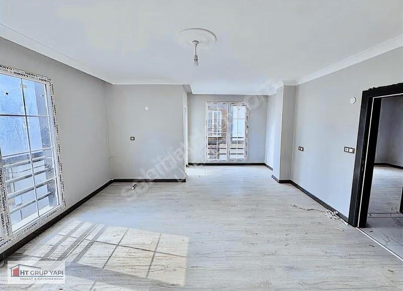 ▃▅▇ht Grup▇▅▃denize 100 Mt Mesafede Geniş Bahçeli Villa - Görsel 18