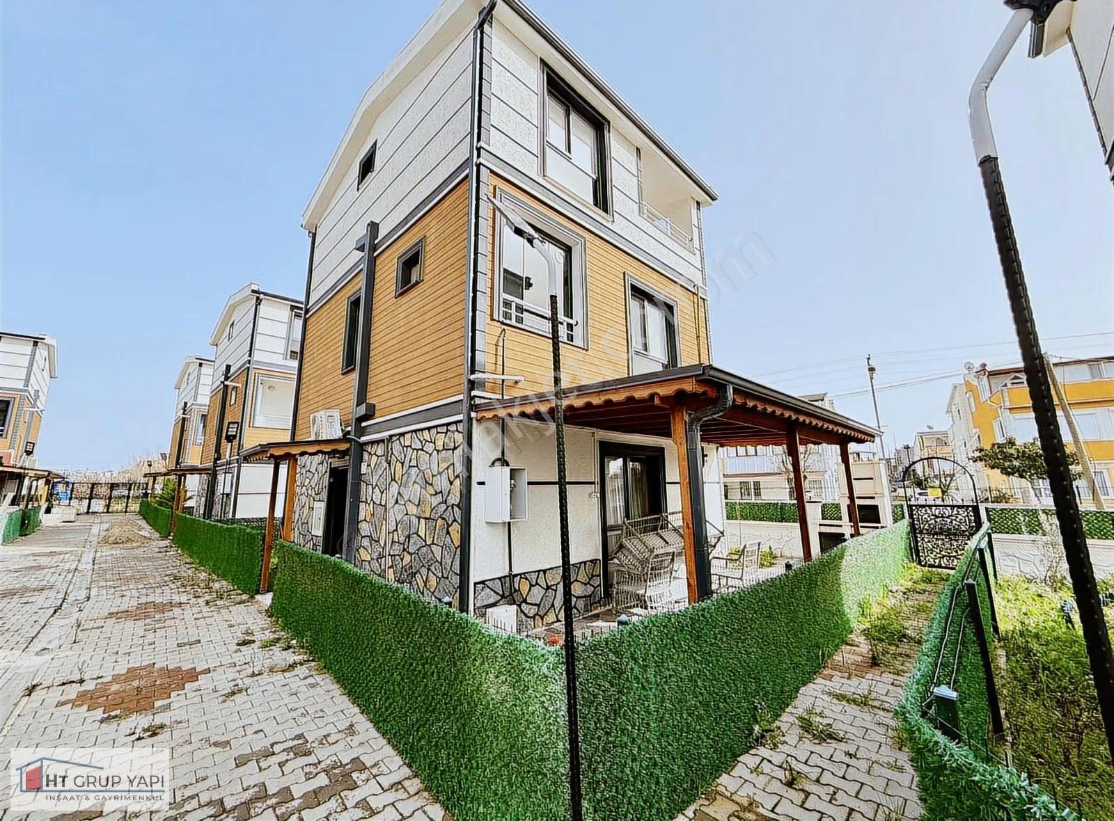 ▃▅▇ht Grup▇▅▃denize Yakın İskanlı Eşyalı Oturuma Hazır Villa - Görsel 16