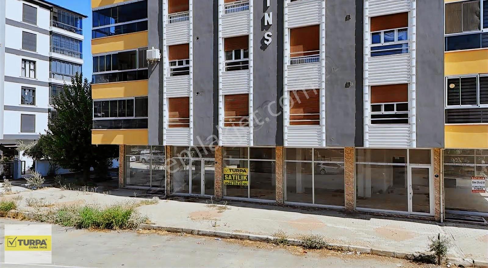 Torbalı Muratbey'de 4 Cephesi Açık Bodrumlu Dükkan - Görsel 2