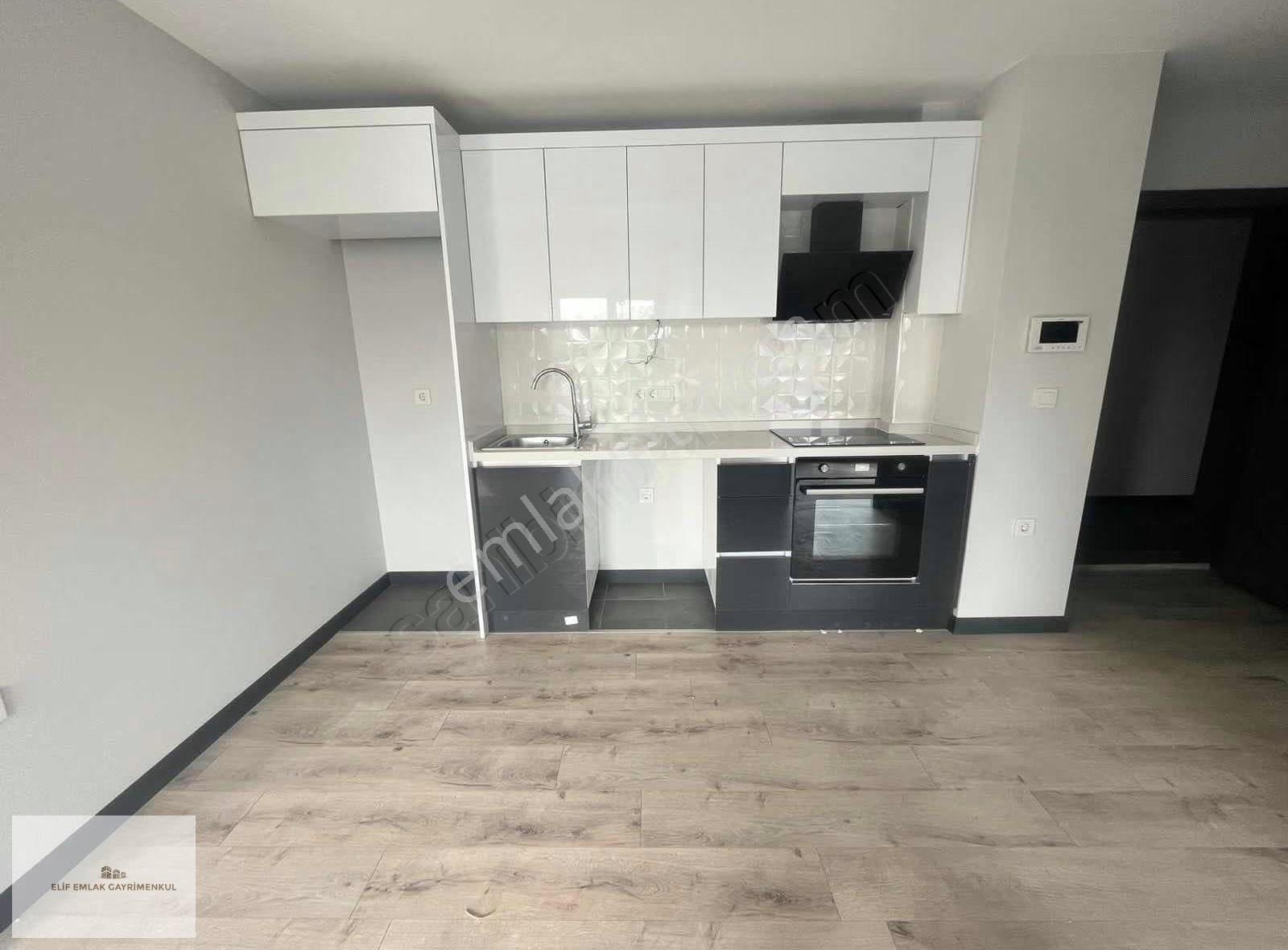 Elif Emlaktan Kiralık Mari E5 Kenarı 2+1 Lüks Residance - Görsel 11