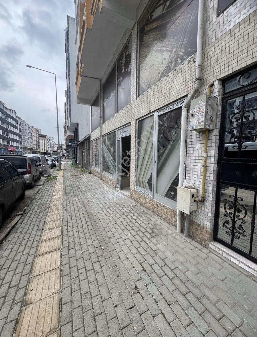 2o Metrelik Anayolda 300 Metre