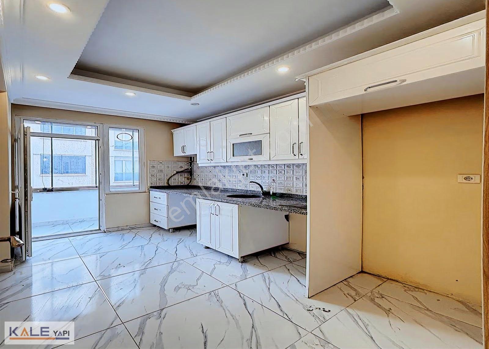 Bahçeşehir Konumunda Satılık 2+1 İskanlı Daire - Görsel 34