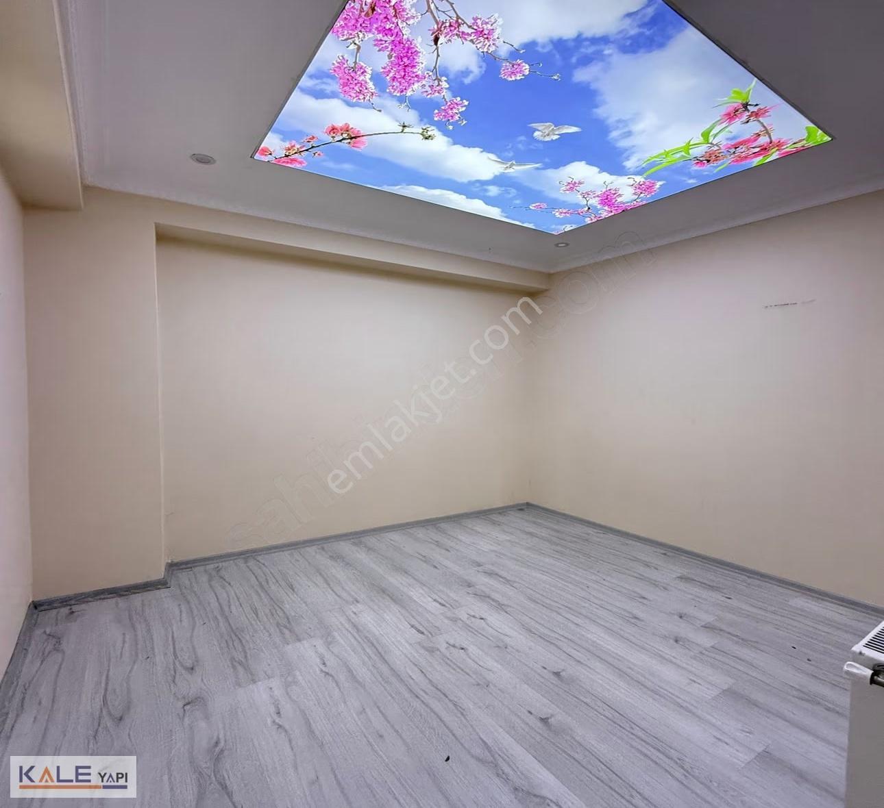 Bahçeşehir Konumunda Satılık 2+1 İskanlı Daire - Görsel 31