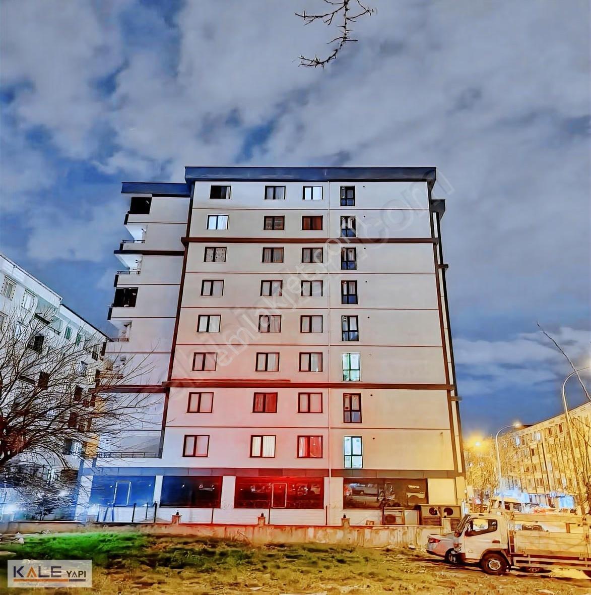 Kale Yapıdan Merkezi Konumda Toplu Tasımalara Yakın Site İçi 2+1 - Görsel 34