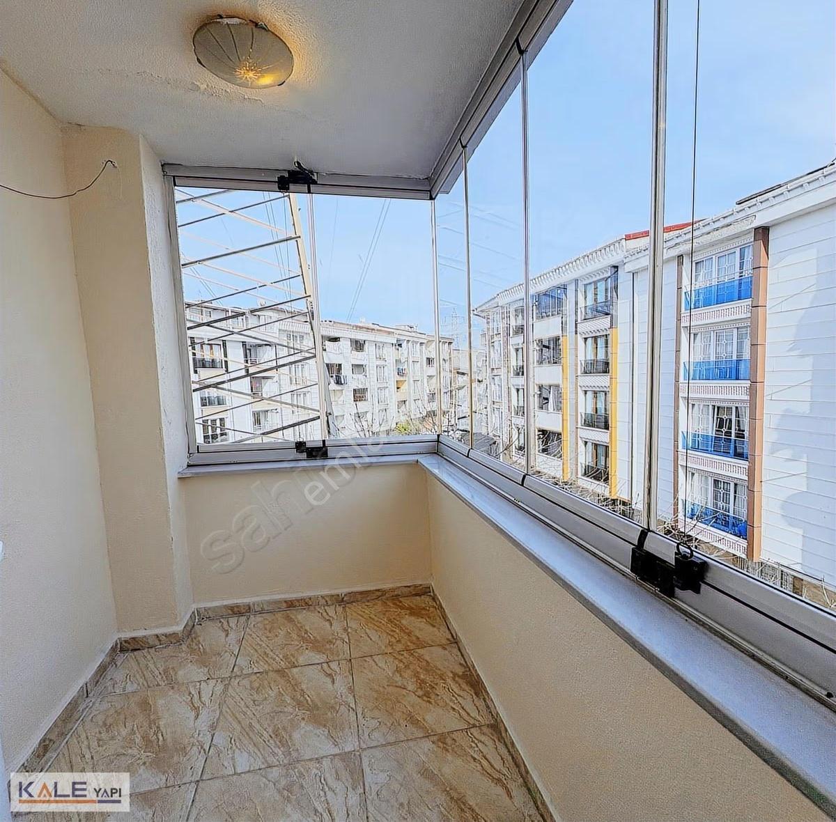 Bahçeşehir Lokasyonunda Modern Geniş 3+1 Fırsat Dairesi - Görsel 20
