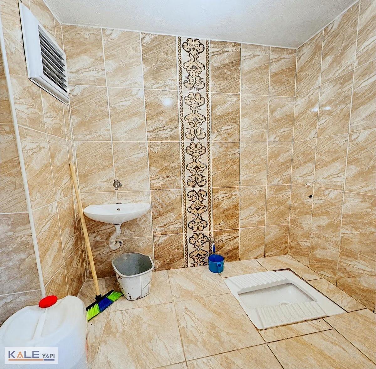 Bahçeşehir Lokasyonunda Modern Geniş 3+1 Fırsat Dairesi - Görsel 7