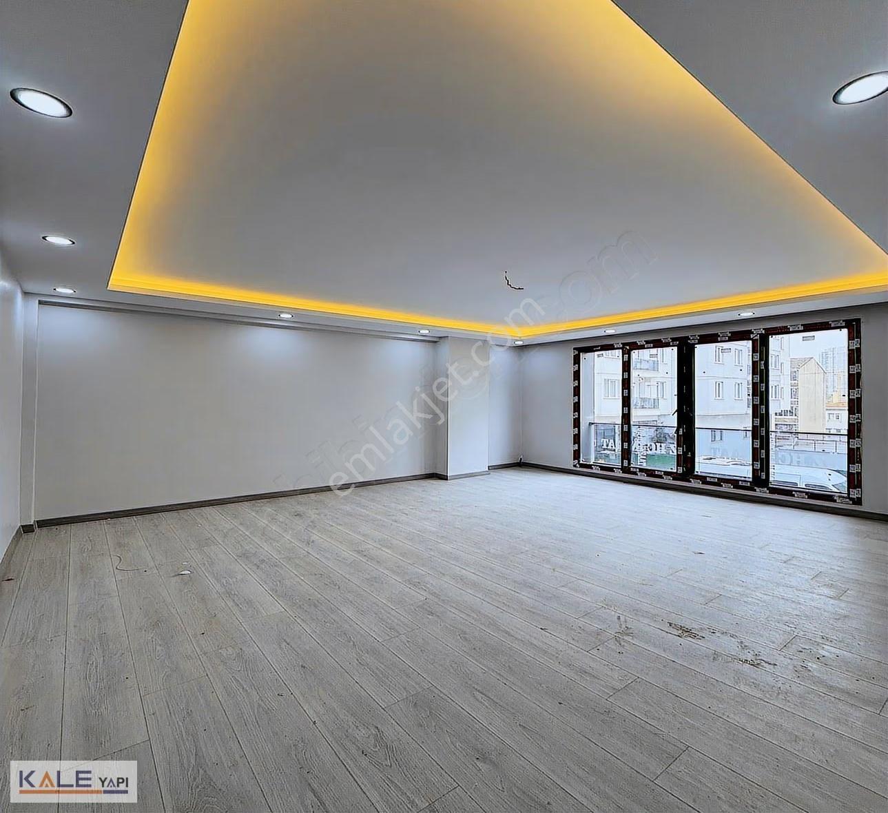 Bahçeşehir Konumunda 3+1 Satılık Sıfır Daire