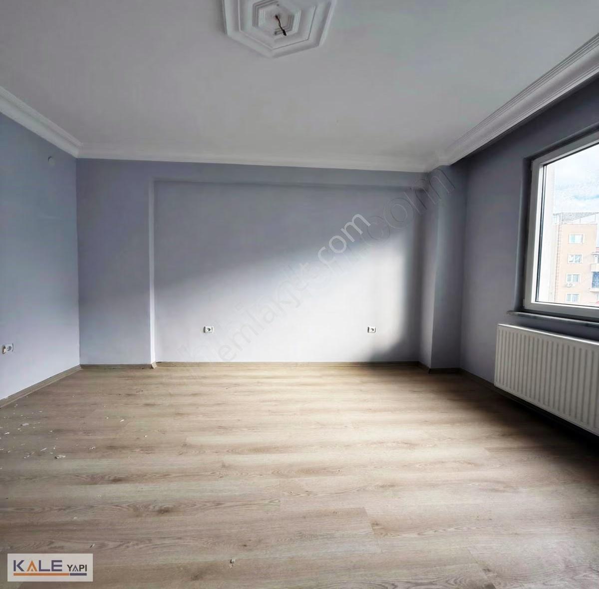 Bahçeşehir De Site İçi Satılık 150m2 3+1 Daire - Görsel 11