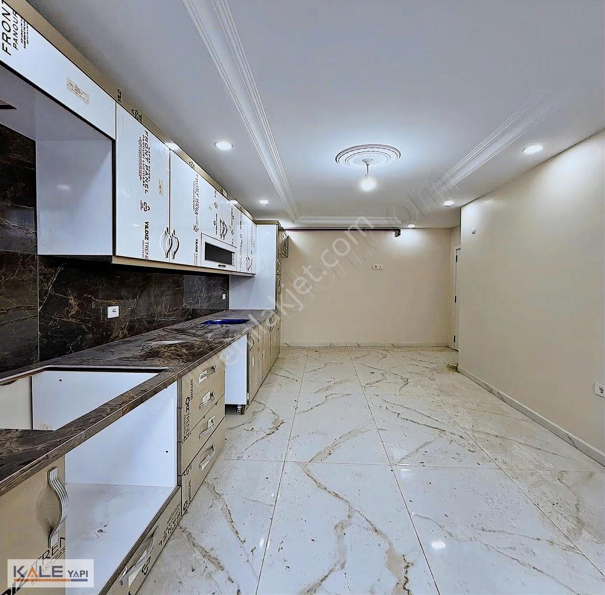 Bahçeşehir'de Aile Konseptli Geniş Ve Ferah 3+1 Satılık Daire - Görsel 18