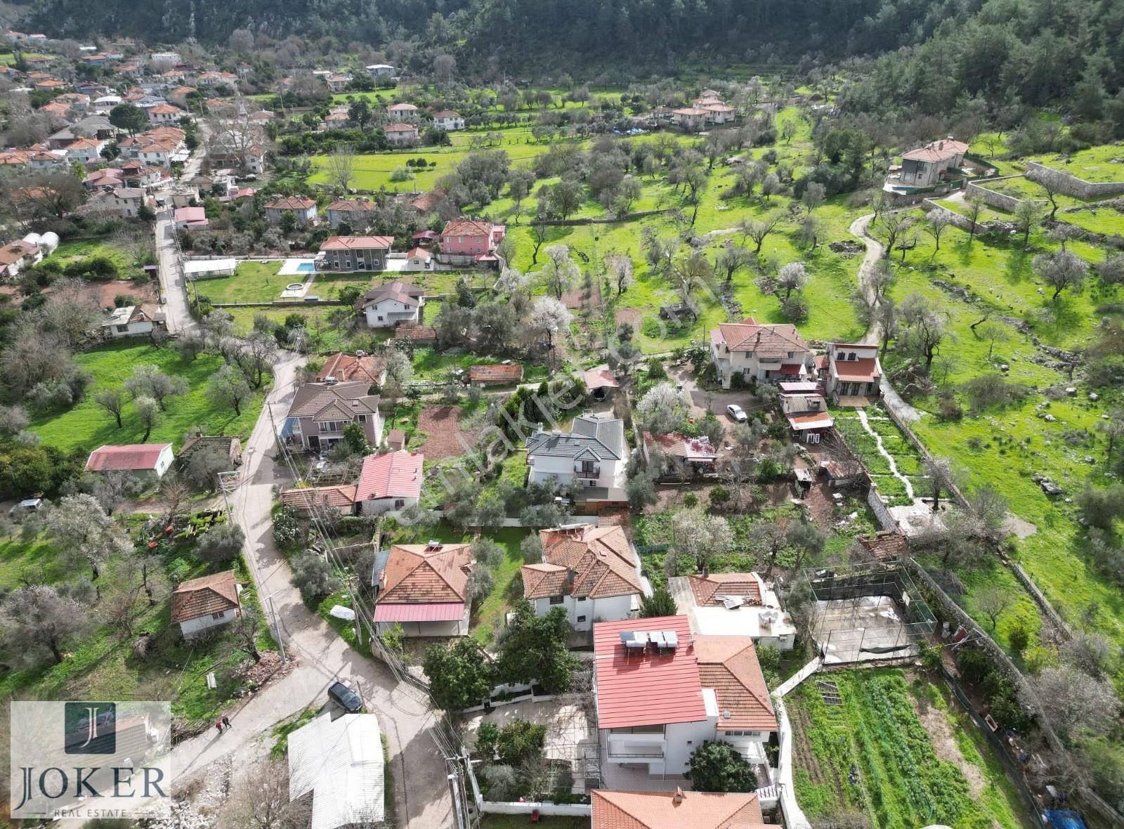 Joker: Marmaris Turgut Köy İçinde Denize 2 Dk Satılık Tarla - Görsel 2