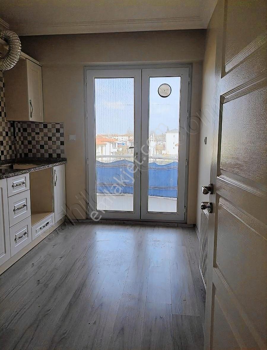 Akyazı Nur Emlaktan Fatih M.h 3+1 Oda 120m2 Ebeveyn Banyolu Lüks - Görsel 20