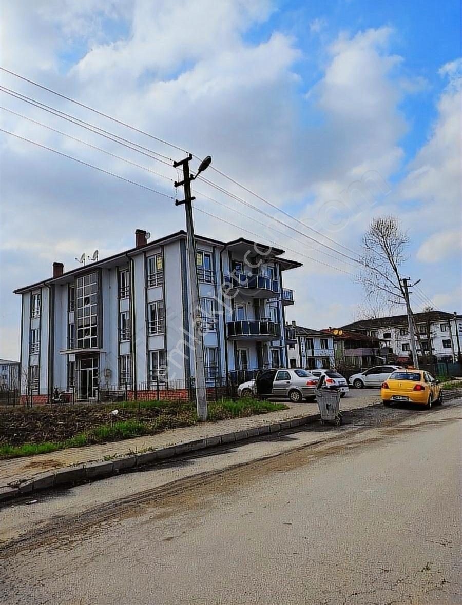 Akyazı Nur Emlaktan Fatih M.h 3+1 Oda 120m2 Ebeveyn Banyolu Lüks - Görsel 3