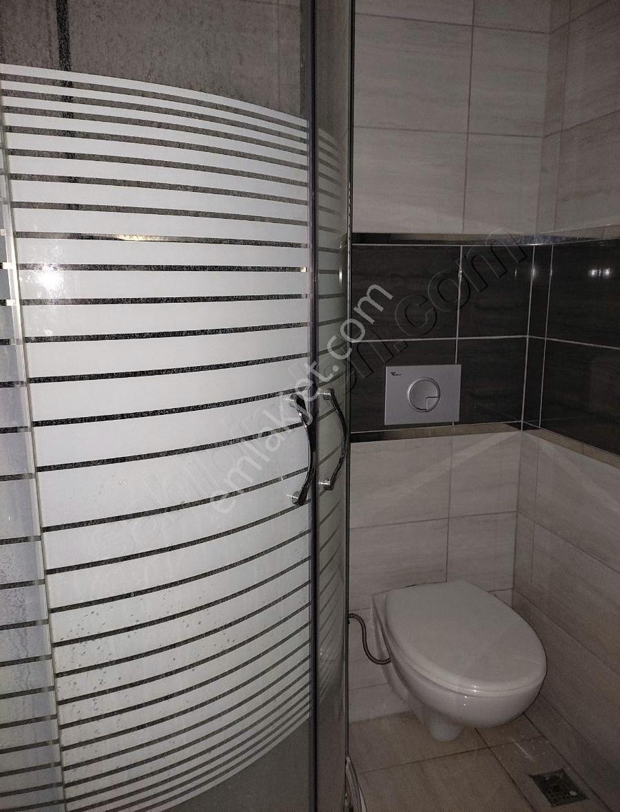 Akyazı Nur Emlaktan Fatih M.h 3+1 Oda 120m2 Ebeveyn Banyolu Lüks - Görsel 5