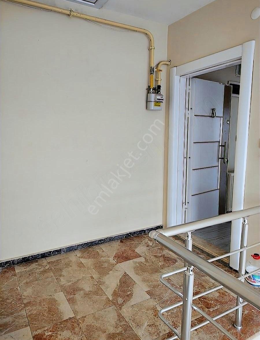 Akyazı Nur Emlaktan Fatih M.h 3+1 Oda 120m2 Ebeveyn Banyolu Lüks - Görsel 2