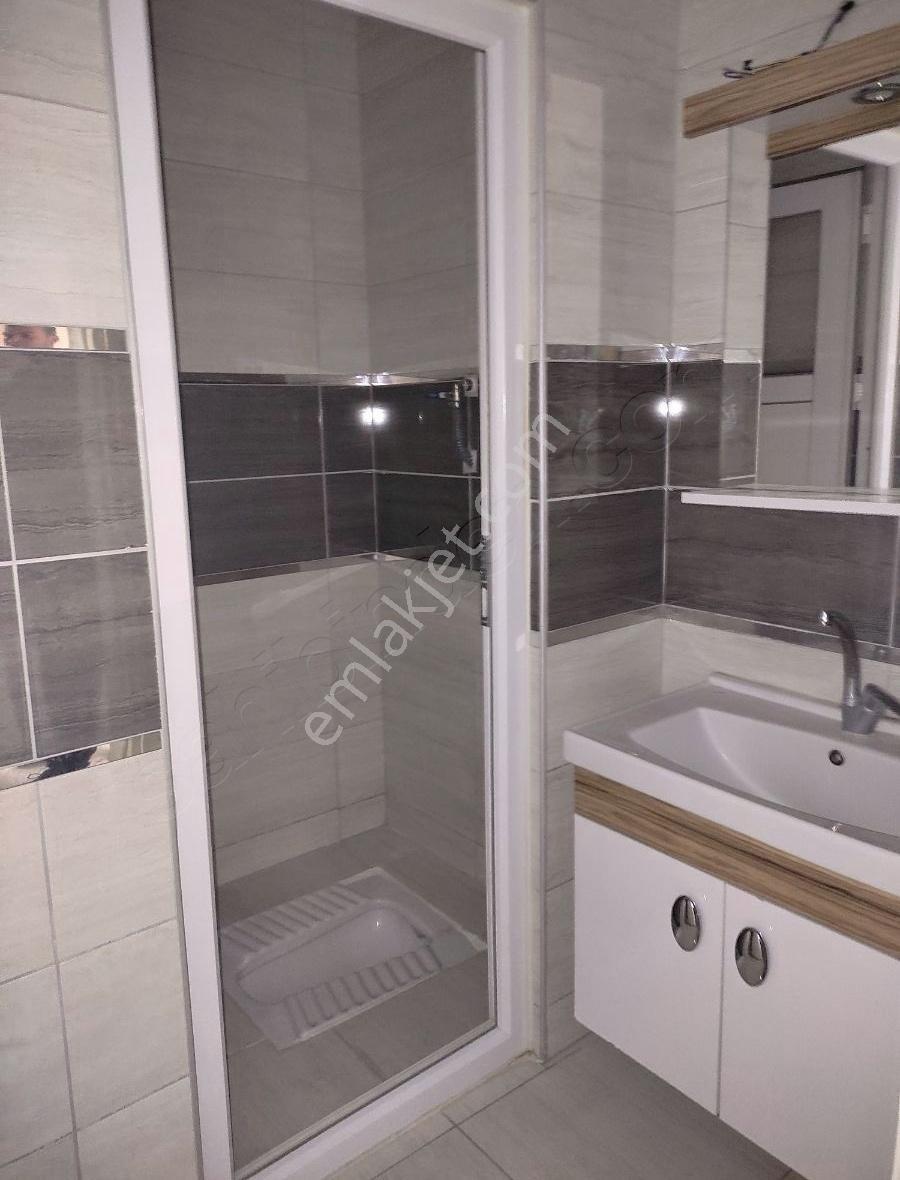 Akyazı Nur Emlaktan Fatih M.h 3+1 Oda 120m2 Ebeveyn Banyolu Lüks - Görsel 7