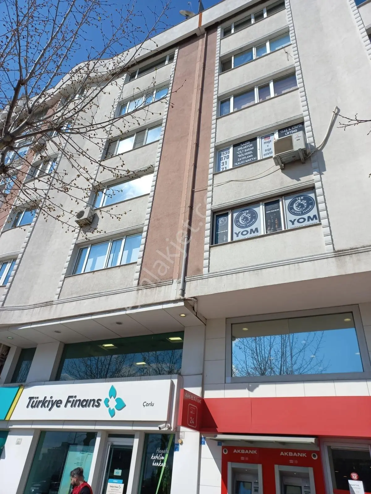 Salih Omurtak Caddesine Cepheli 360 M² Satılık Dubleks Mesken