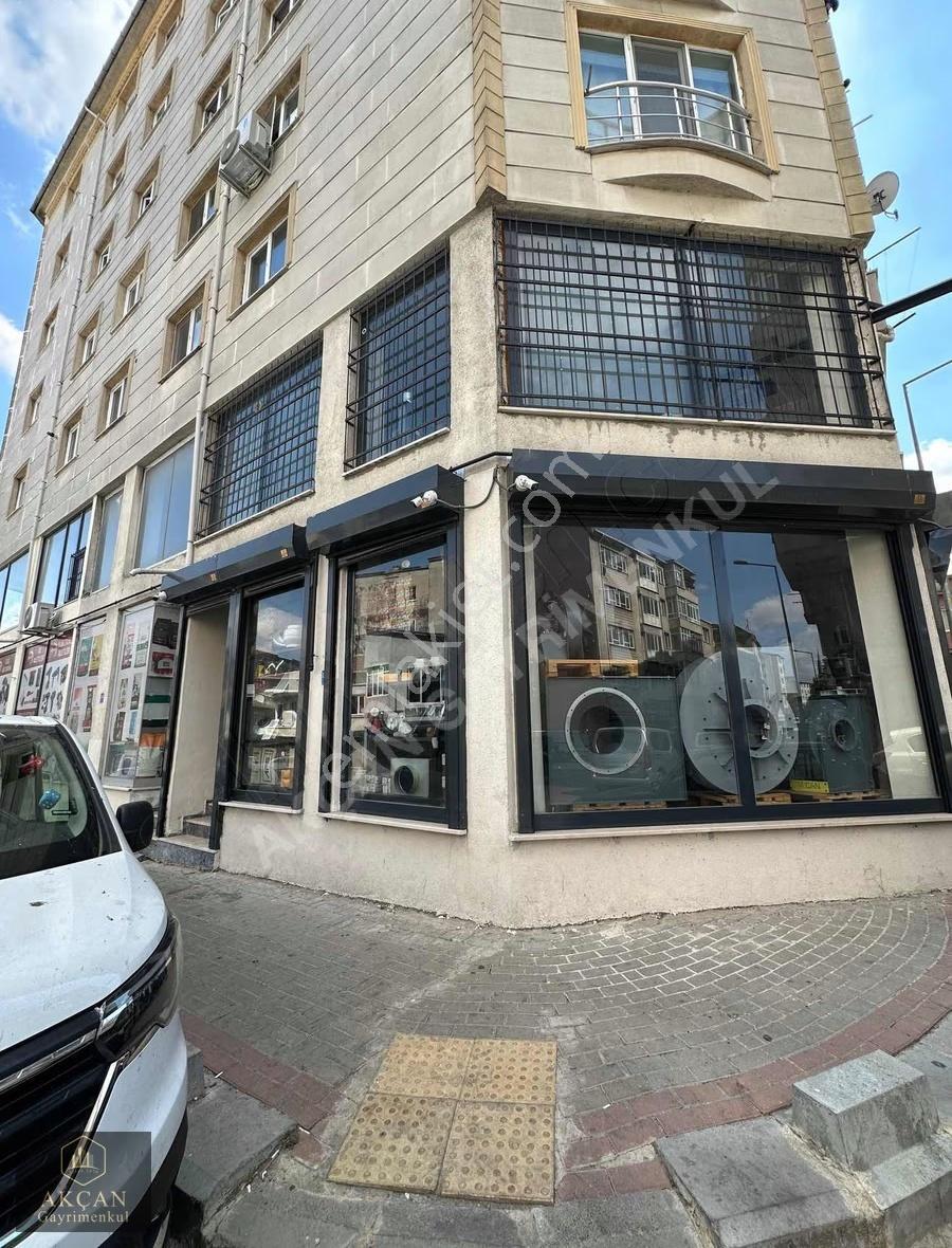 Borsa Meydanında İki Katlı Kiralık Köşe Dükkan - Görsel 2
