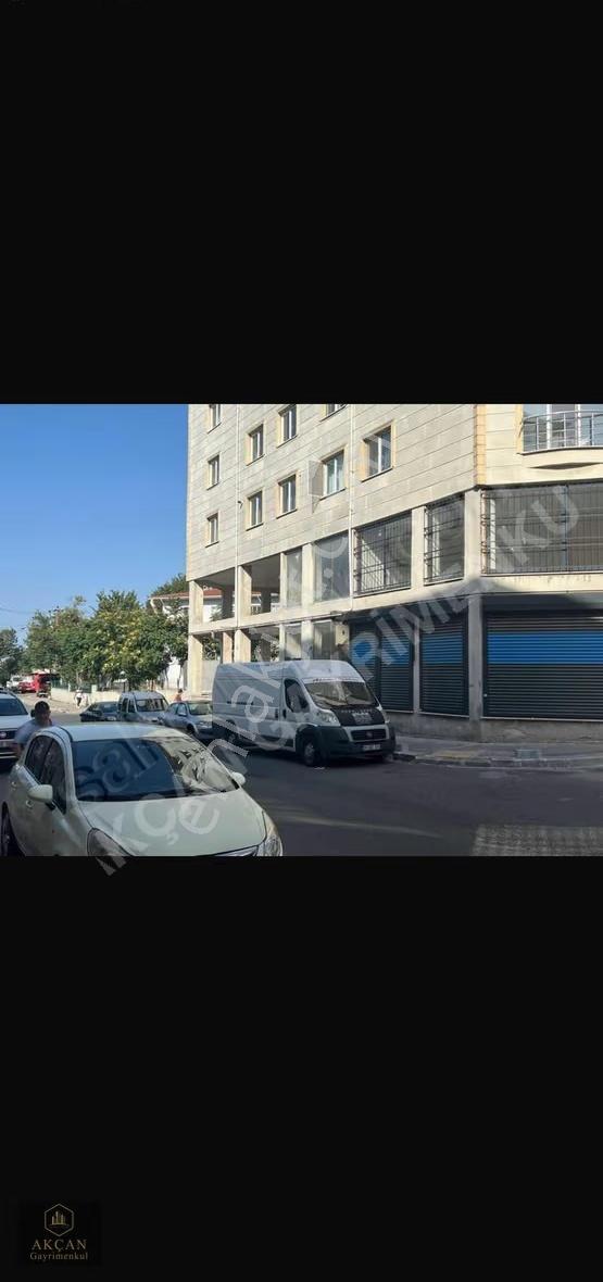 Borsa Meydanında Satılık Köşe Dükkan - Görsel 13