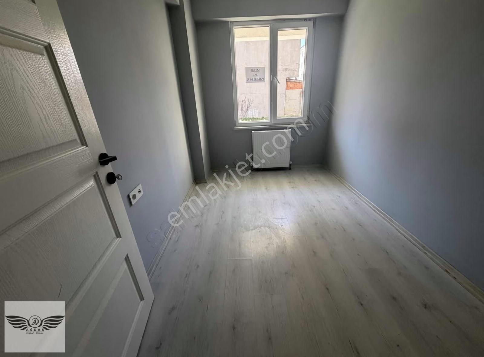 2+1 Merkezi Konumda Kiralık Daire - Görsel 3