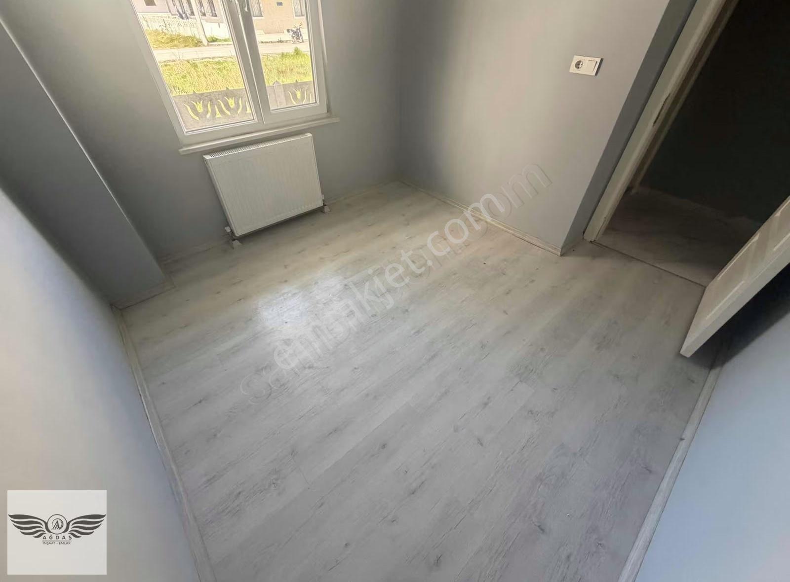 2+1 Merkezi Konumda Kiralık Daire - Görsel 9