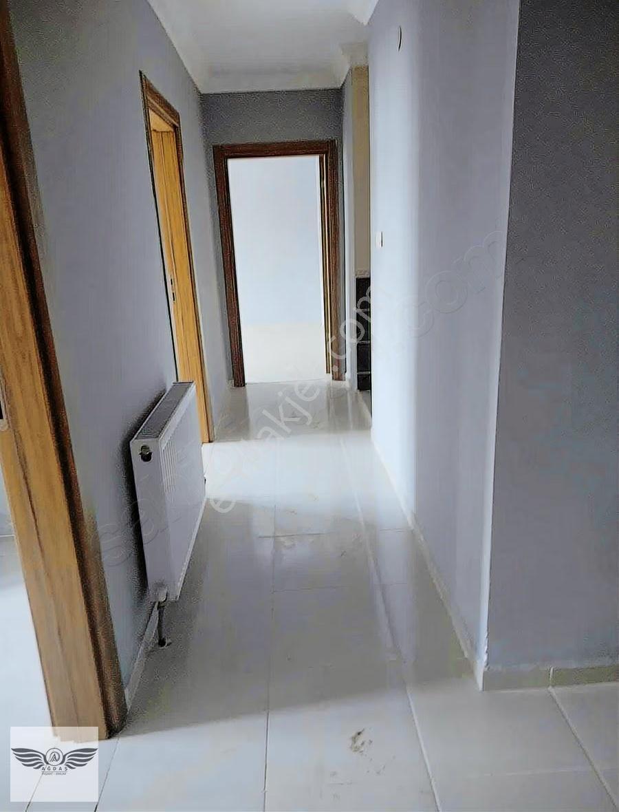 2+1 Ana Cadde Üzerinde Kiralık Daire - Görsel 11