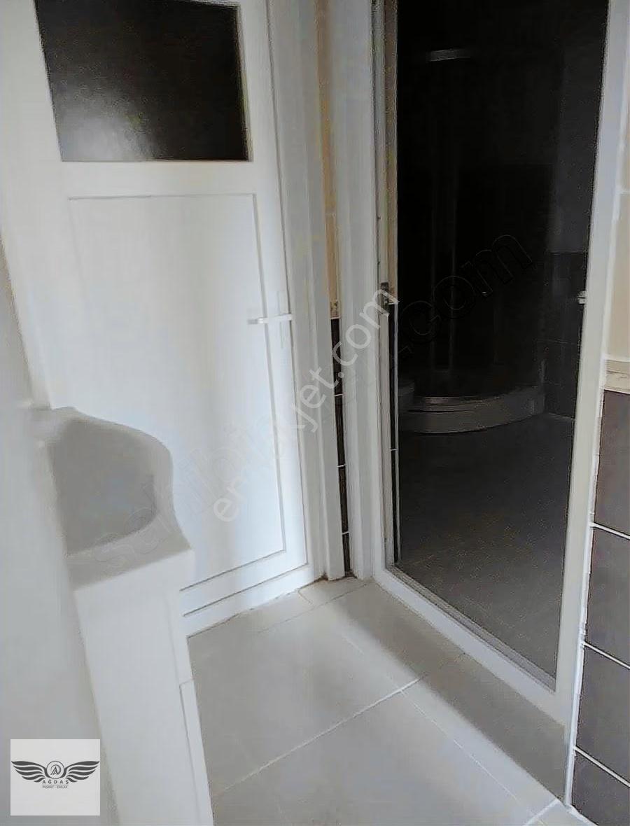 2+1 Ana Cadde Üzerinde Kiralık Daire - Görsel 14